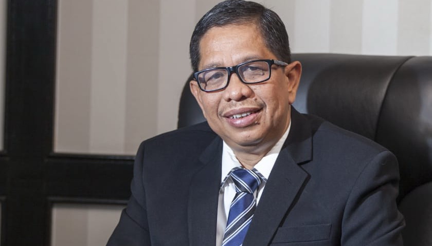 mendapatkan penghargaan