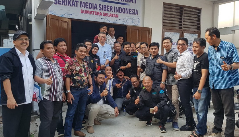 verifikasi media
