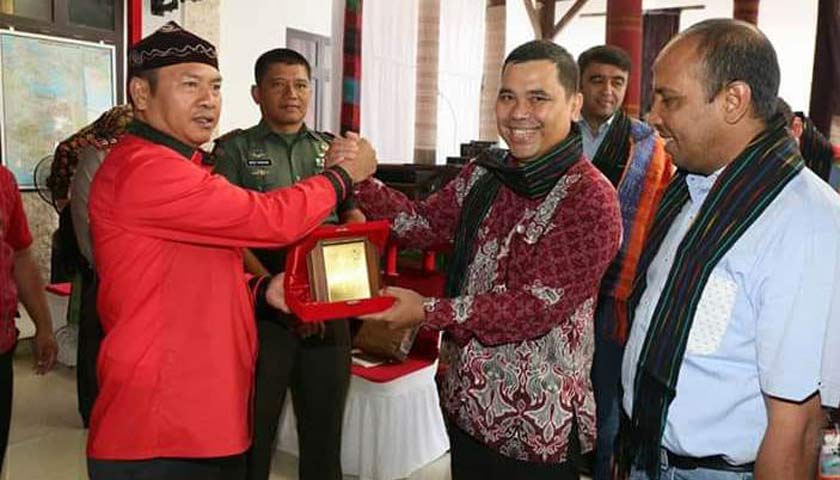 Bupati Taput
