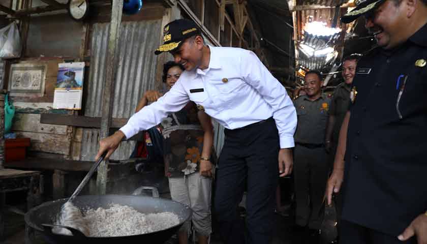 Berkunjung di Kepulauan Nias