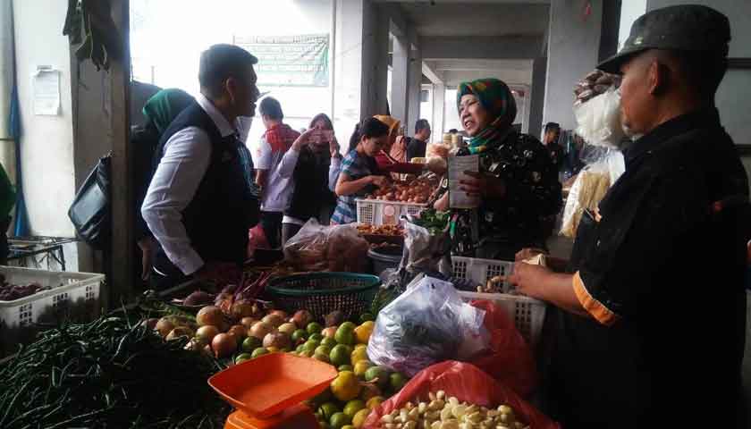 geruduk Pasar Medan Marelan