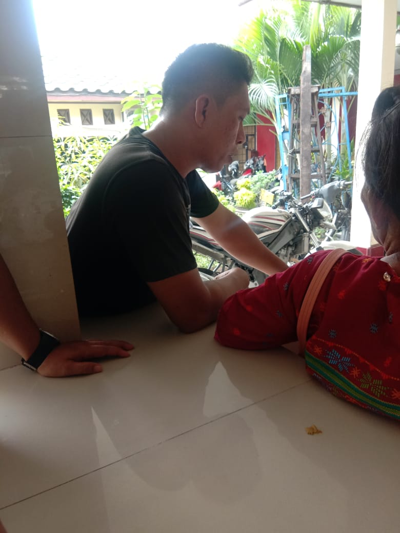 antar istri melahirkan