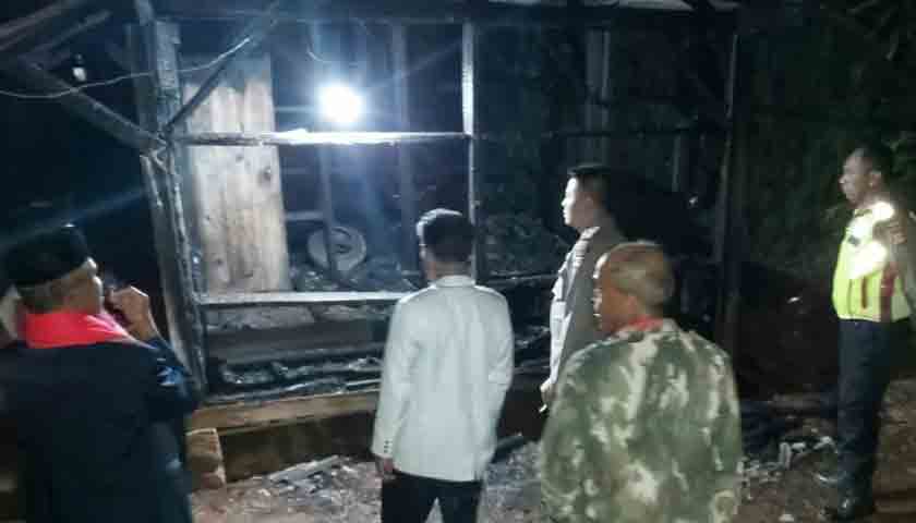 Nenek tewas terpanggang