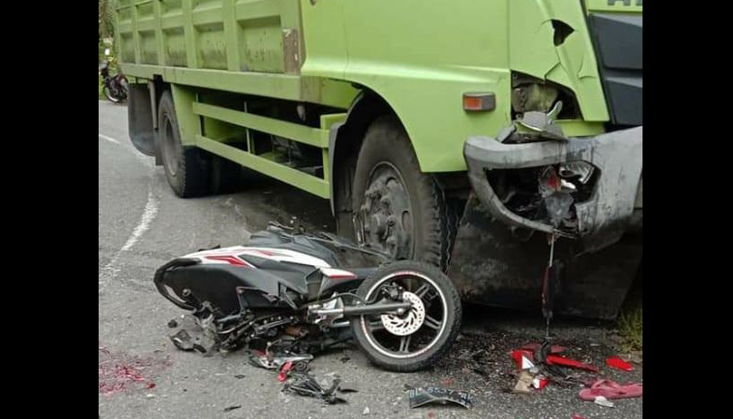 Pengendara sepeda motor tewas di TKP