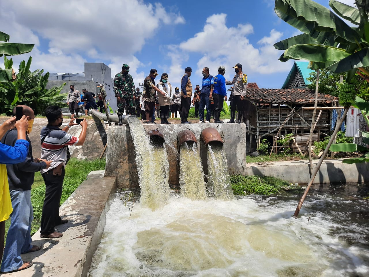Rumah Terendam Banjir2