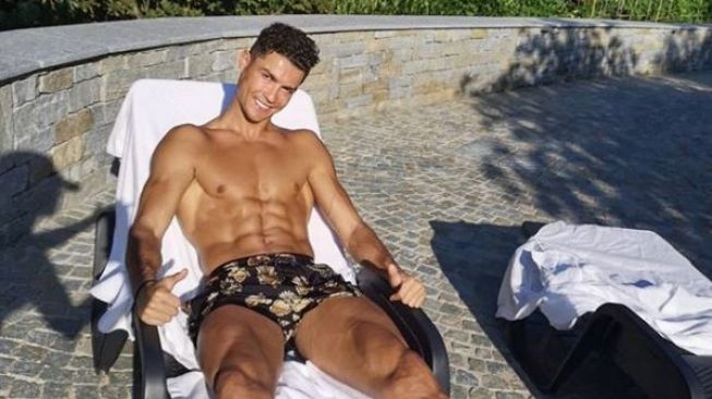 Ronaldo pamer foto