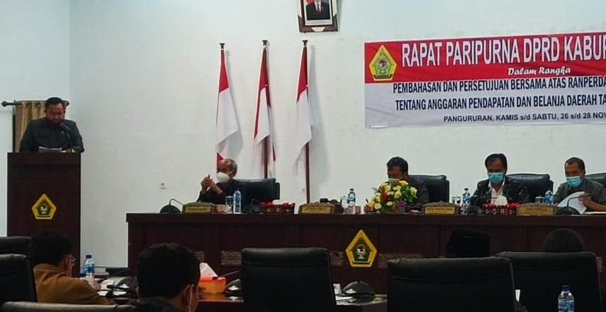 DPRD Kabupaten Samosir rapat