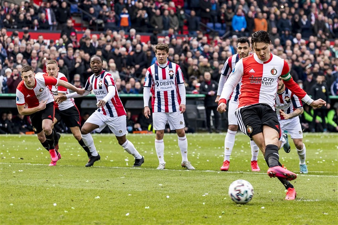 Feyenoord Pesta 5 Gol Saat Lawan Willem II