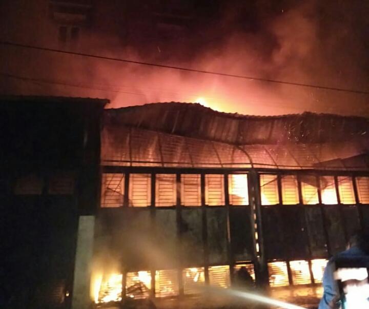 Satu Korban Tewas Akibat Ruko Terbakar di Jalan Rahmadsyah Medan