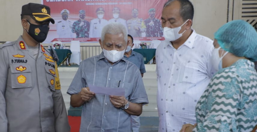 Bupati dan Forkopimda Asahan meninjau pelaksanaan Vaksinasi Covid-19 Tahap II