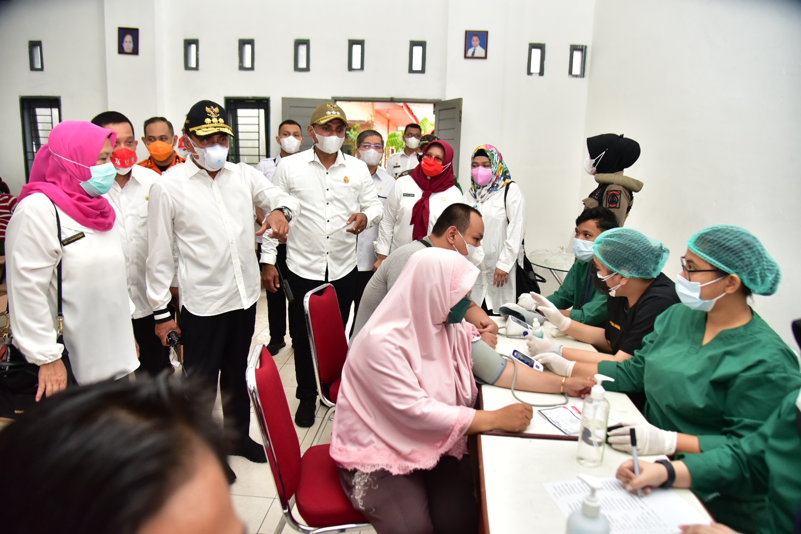 1.500 Dosis Vaksin Disuntikkan ke Masyarakat Medan Johor