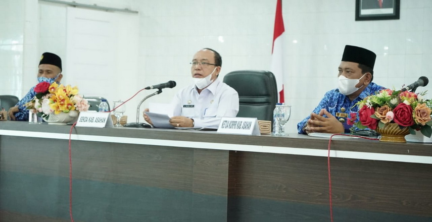 Sekda Asahan John Hardi Nasution MSi membuka sosialisasi BPJS Ketenagakerjaan