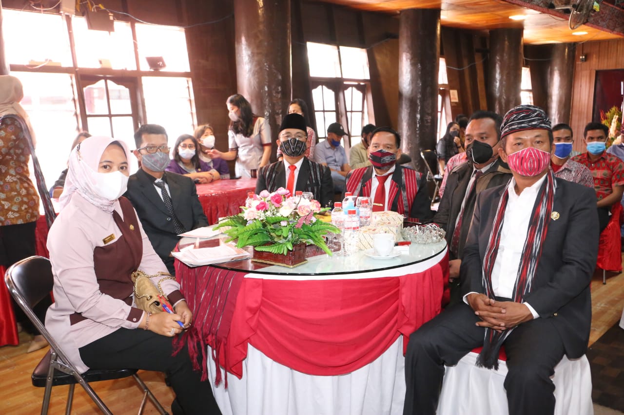 Bupati Taput Menghadiri Selamat Hari Jadi Kabupaten Tapanuli Utara yang ke-76 