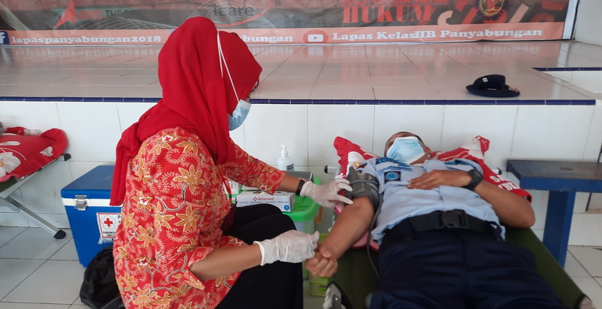 Meriahkan HDKD 2021, Lapas Panyabungan Gelar Donor Darah