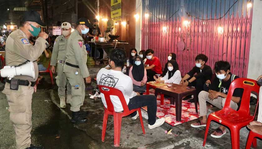 KCW dibuka