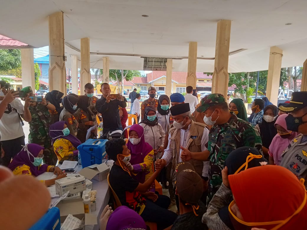 Kabupaten Palas Capai Target 71,41% ,Pemkab Gelar Gebyar Vaksinasi Akhir Tahun 2021