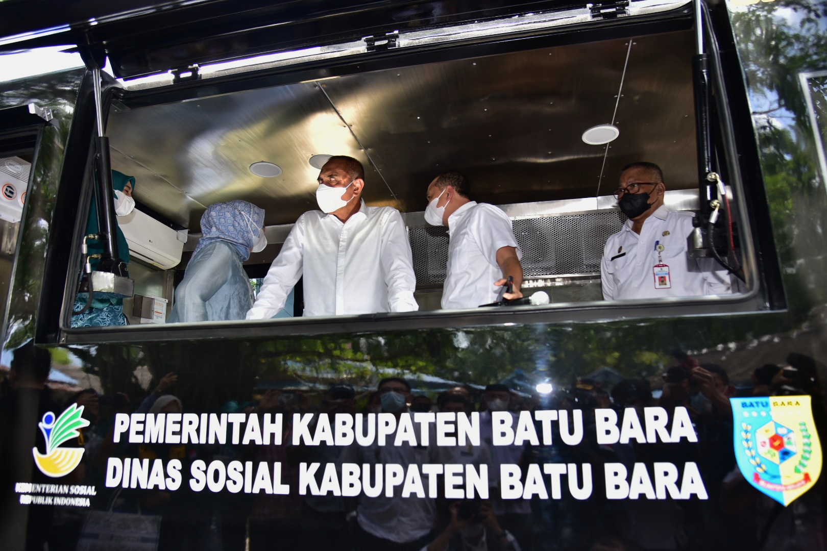 Gubsu Apresiasi Kreativitas Kabupaten Batubara Luncurkan Bus Dapur Umum