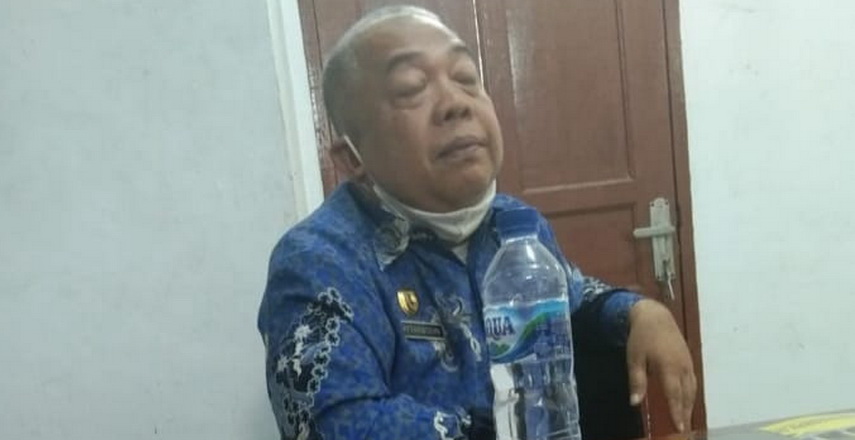 Kepala Inspektorat Batubara Attaruddin SPd MM terkesan langsung panik usai dicecar dengan sejumlah pertanyaan dan setelah diungkapkan fakta atas adanya temuan kasus dugaan penyelewangan anggaran Dana Desa (DD)
