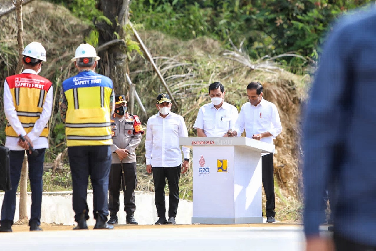 Gubsu Dampingi Presiden Jokowi Resmikan Jalur Balige By Pass