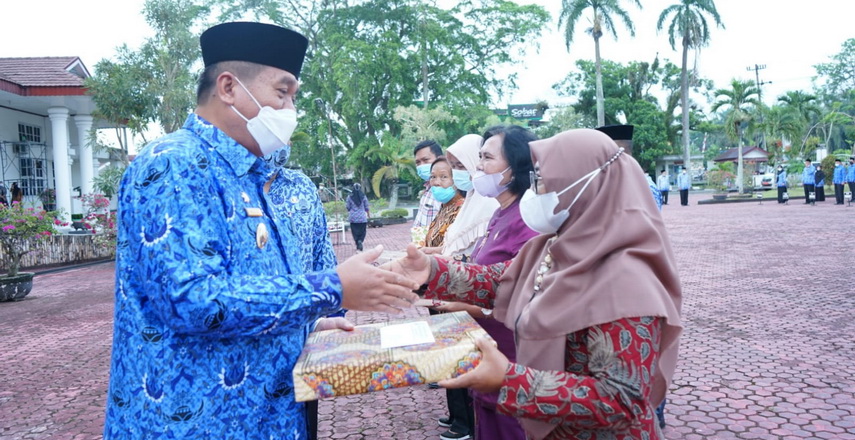 Wakil Bupati Asahan Taufik Zainal Abidin Siregar MSi menyampaikan beberapa makna tentang Hari Kesadaran Nasional (HKN) kepada Aparatur Sipil Negara (ASN)