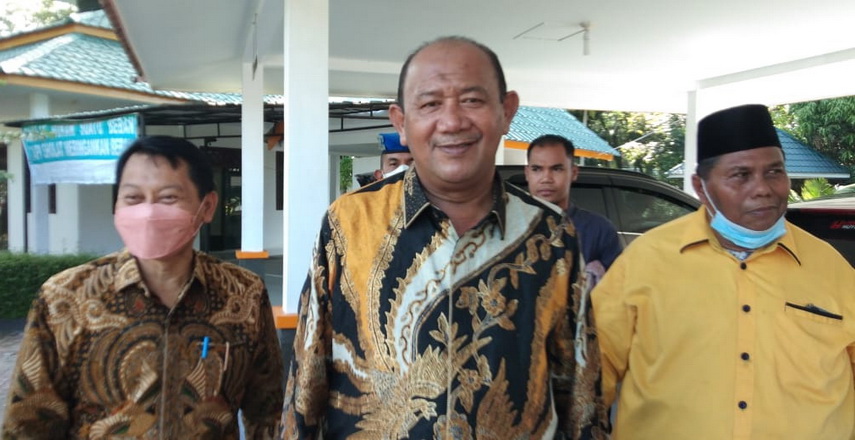 Terkait kelangkaan minyak goreng di Kabupaten Langkat, Sumut, Plt Bupati Langkat H Syah Afandin SH, berjanji akan segera melaksanakan Operasi Pasar