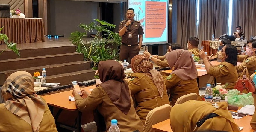 sosialisasi mengenai Tata Kelola Dana Bantuan Operasional Sekolah (BOS) Reguler Sekolah Dasar (SD) se-Kota Medan.