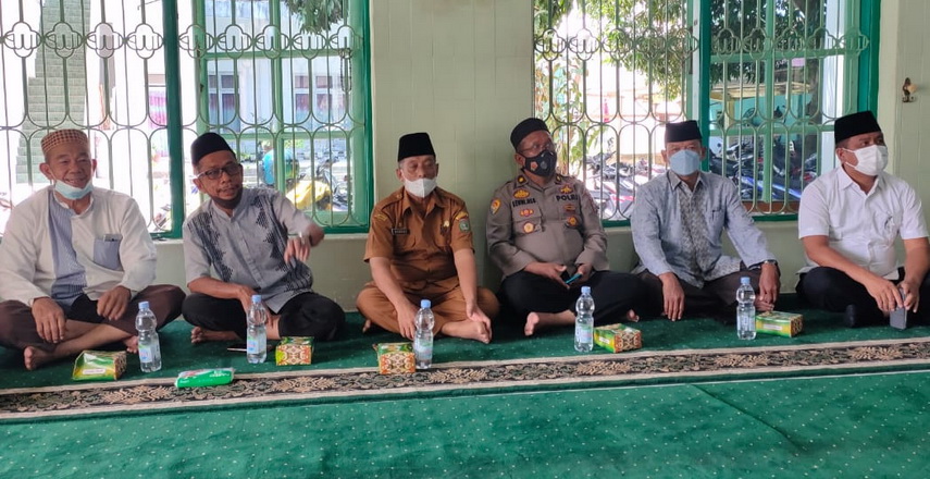 Bupati Asahan hadiri peringatan Isra' Mi'raj Nabi Muhammad SAW 1443 H yang dilaksanakan perwiritan kaum ibu se-Kota Kisaran, Senin (7/3/2022).
