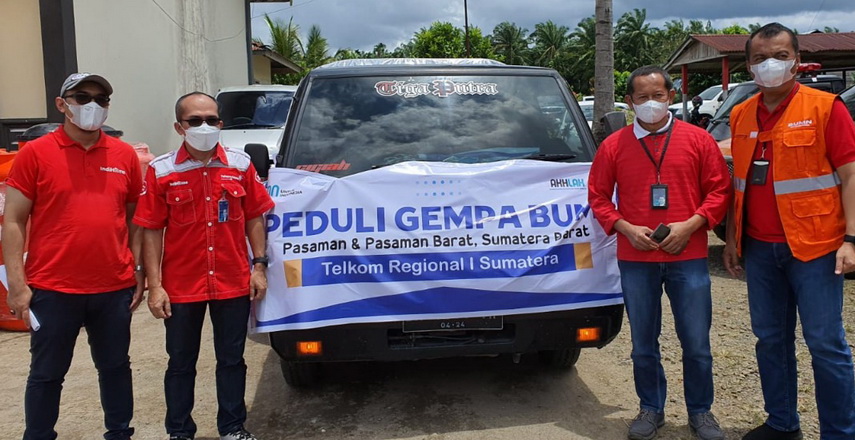PT Telkom Indonesia (Persero) Tbk (Telkom) bergerak cepat membantu masyarakat yang terdampak bencana gempa bumi di Kabupaten Pasaman Barat, Sumatera Barat