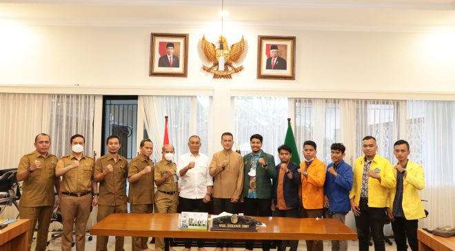 Ijeck Apresiasi Kepedulian BEM SI Sumut Terhadap Pembangunan Daerah