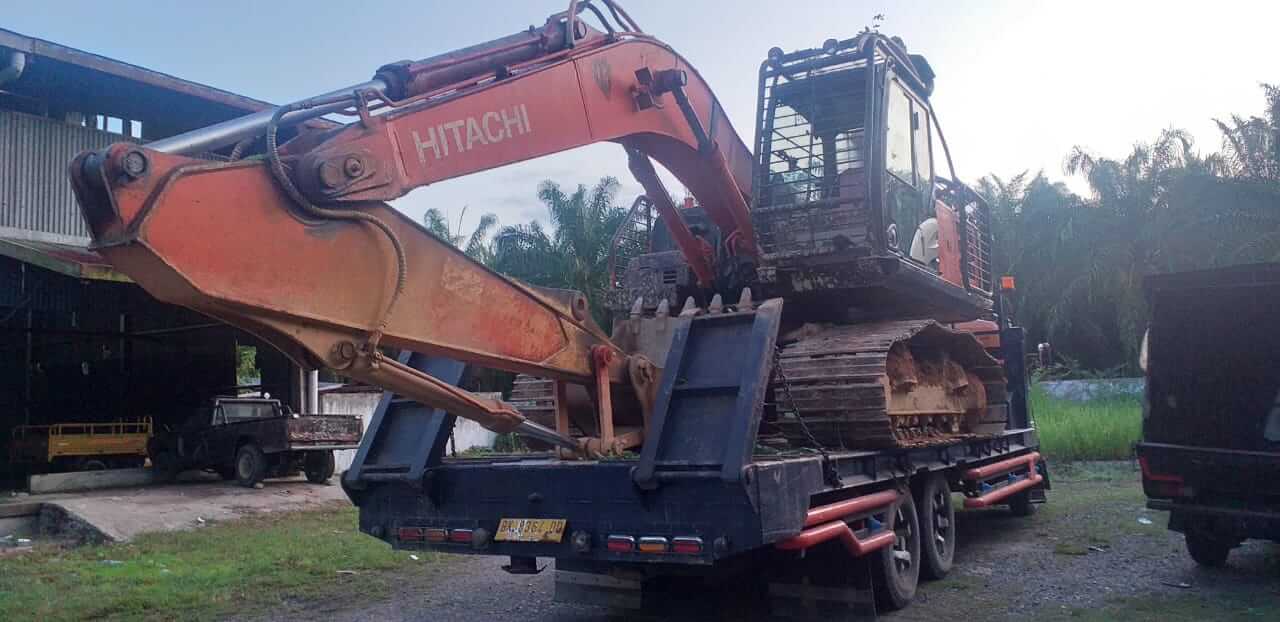Polres Madina Amankan 2 Excavator Dan 2 Tersangka PETI Di Linggabayu