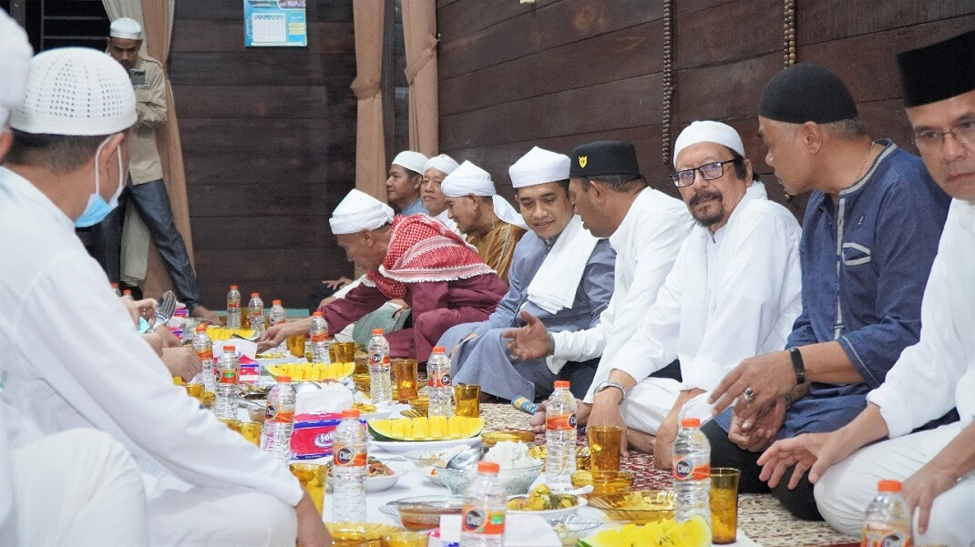 Tuan Guru Babusalam Dukung & Do'akan Afandin Pimpin Langkat
