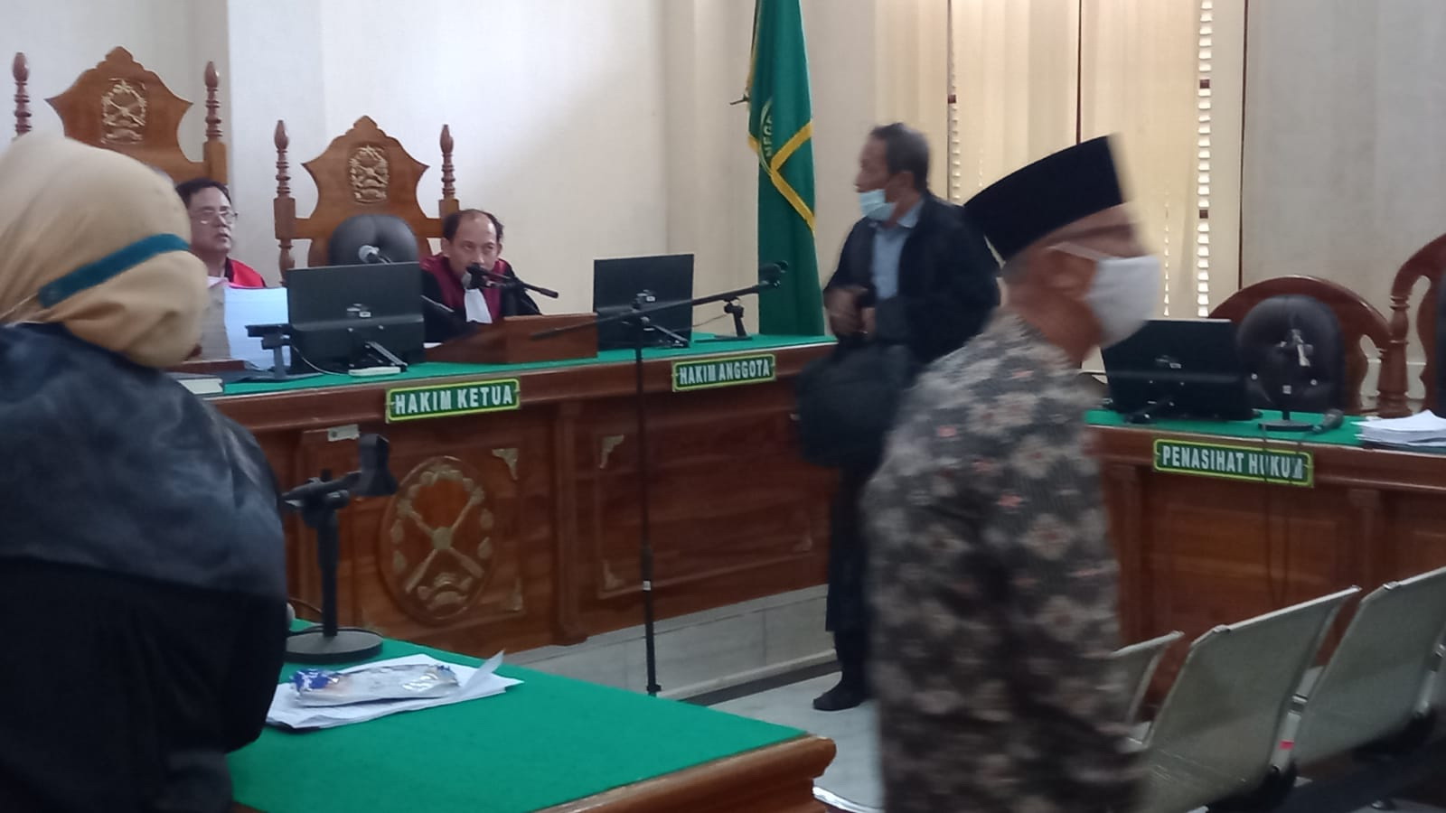 'Nasib' terdakwa korupsi mantan Direktur Utama (Dirut) Badan Usaha Milik Daerah (BUMD) Kota Sibolga Nauli Nuzar Carmina, diputuskan Senin (6/6/2022) mendatang.