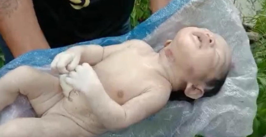 penemuan mayat bayi perempuan