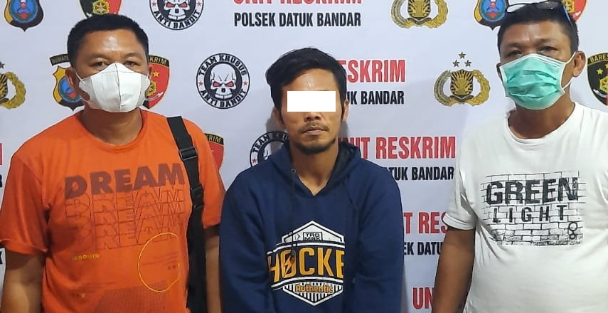 Unit Reserse Kriminal Polsek Datuk Bandar Polres Tanjungbalai berhasil meringkus atau menciduk seorang pria pengangguran yang melakukan tindak pidana pencuria