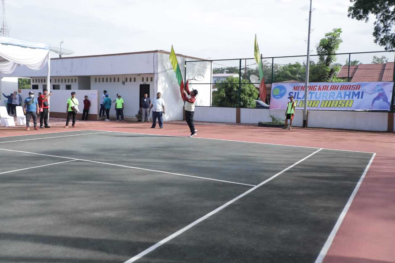 Bupati Asahan Hadiri Pembukaan Turnamen Tennis Ketua PT Medan Cup IV