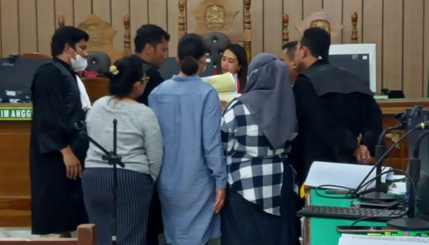 JPU dari Kejari Samosir menghadirkan 4 saksi sekaligus di babak awal pemeriksaan pokok perkara korupsi Rp229.742.557 terdakwa Marhan Simbolon, Senin (27/6/2022), di Cakra 9 Pengadilan Tipikor Medan.