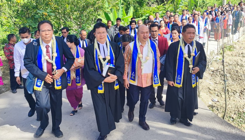 Bupati Taput Drs Nikson Nababan MSi menghadiri Perayaan Jubileum 150 Tahun HKBP Simasom Ressort Pansurnapitu Distrik II Silindung.