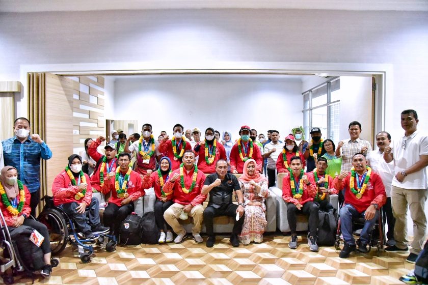 Gubernur Edy Sambut Kepulangan Atlet ASEAN Para Games
