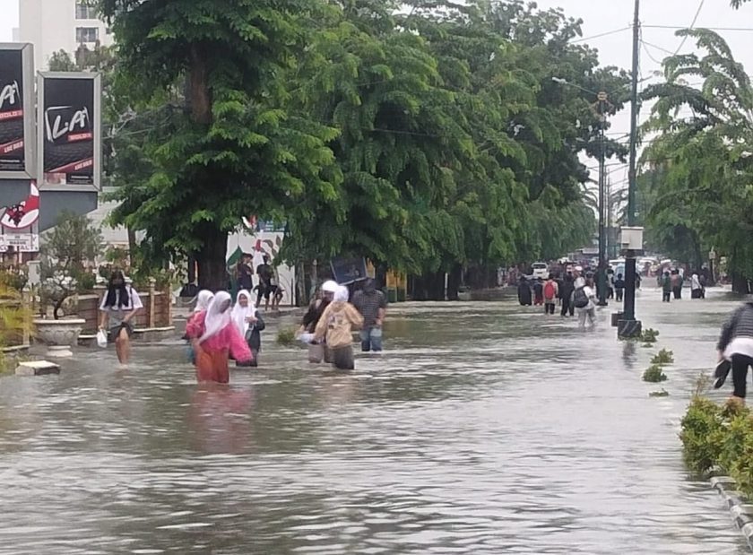 Ratusan Rumah di Medan Terendam Banjir di Hari Kemerdekaan