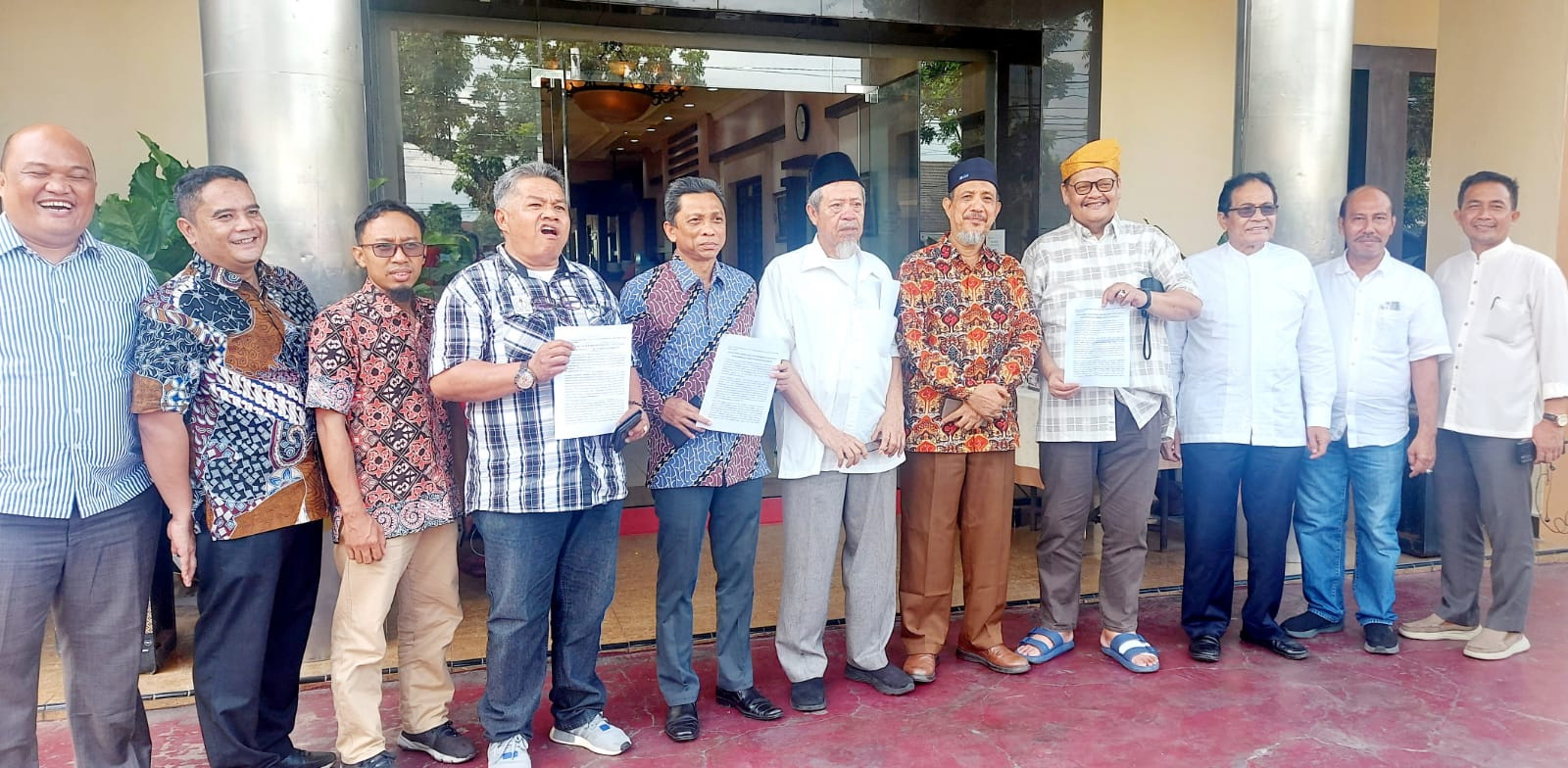 Asosiasi Perguruan Tinggi Swasta Indonesia (APTISI) Sumut, menyatakan menolak lembaga Akreditasi Mandiri dan Rancangan Undang-Undang (RUU) Sistem Pendidikan Nasional (Sisdiknas) tahun 2022.