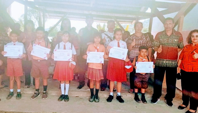 Pemerhati pendidikan Kecamatan Adiankoting, Marsihol Hutabarat, mengapresiasi penyelenggaraan Lomba Cermat Tepat (LCT) Tingkat SD Negeri yang terselenggara oleh korwil pendidikan kecamatan itu, Jumat (9/9/2022).