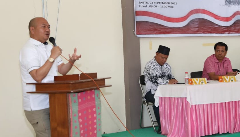 Bupati Taput Drs Nikson Nababan MSi sekaligus sebagai Dewan Pembina PGRI Tapanuli Utara jadi narasumber pada Seminar Nasional Implementasi Kurikulum Merdeka.