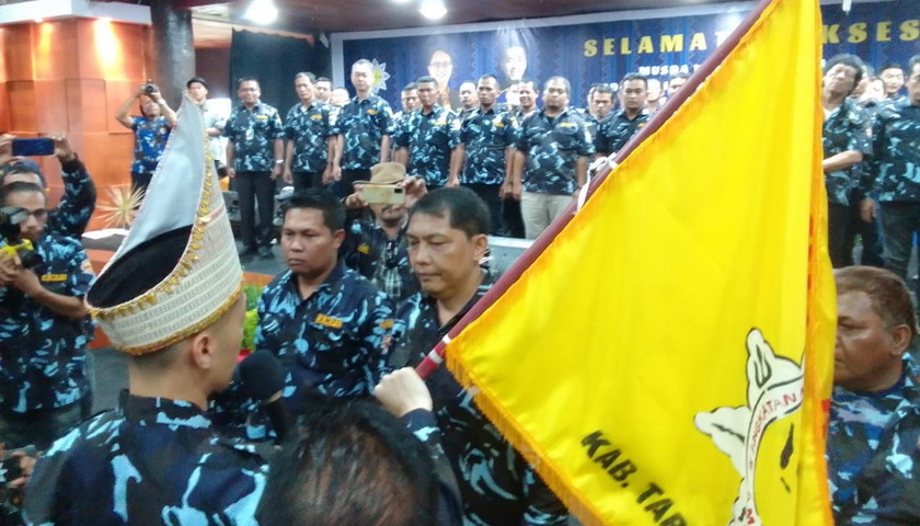 dr Boby Simanjuntak dilantik menjadi Ketua DPD Angkatan Muda Pembaharuan Indonesia (AMPI) Tapanuli Utara Masa Bakti 2022-2027.