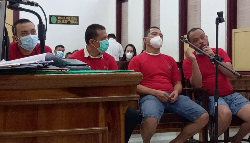 Perintah majelis hakim pada Pengadilan Tinggi (PT) Medan agar melakukan penahanan terhadap 4 oknum dari Satresnarkoba Polrestabes Medan disebut-sebut belum 'diterge' JPU, selaku eksekutor putusan.