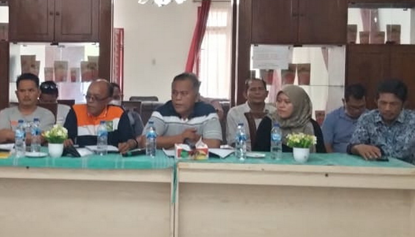 nama Bupati Simalungun Radiapoh Hasiholan Sinaga masuk daftar penerima menerima Bantan Subsidi Upah (BSU) senilai Rp600.000