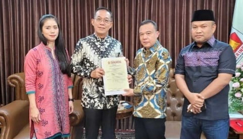 Ketua DPD Gerindra Sumut Gus Irawan Pasaribu menegaskan bahwa ia baru saja menerima SK Reviitalisasi Kepengurusan Gerindra Sumut dengan beberapa perubahan.