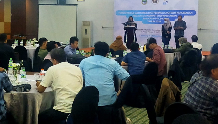 Pengurus Persatuan Wartawan Indonesia (PWI) Jawa Barat mencetak rekor baru pada penyelenggaraan Uji Kompetensi Wartawan (UKW).