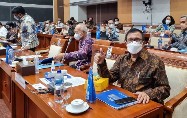 Catatan Hendry Ch Bangun - Kabar Baik dan Kabar Buruk Pers Indonesia
