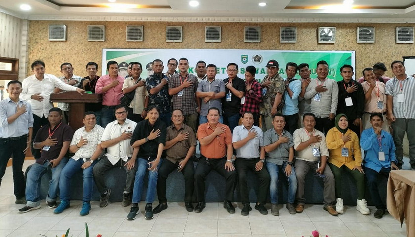 Uji Kompetensi Wartawan (UKW) Angkatan 54 yang dilaksanakan Dinas Kominfo Pemkab Mandailing Natal (Madina) bekerjasama dengan Persatuan Wartawan Indonesia (PWI) Sumatera Utara (Sumut) telah ditutup, Sabtu (24/12/2022).