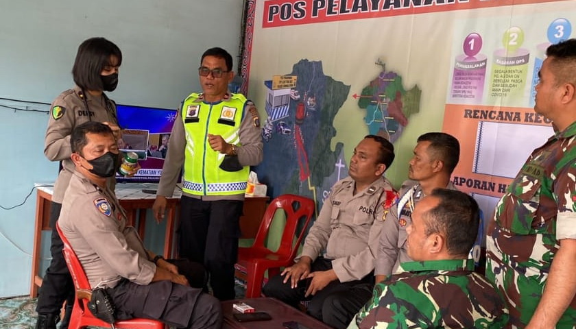 Personil Sie Dokkes Polres Tapanuli Utara sebagai Satgas Bantuan Operasional Subsatgas Dokkes, ikut berperan dalam pelaksanaan kegiatan Operasi Lilin Toba 2022.